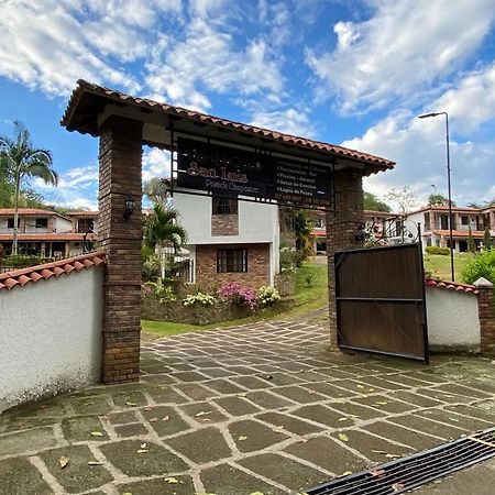 Rancho San Luis, Páramo 외부 사진