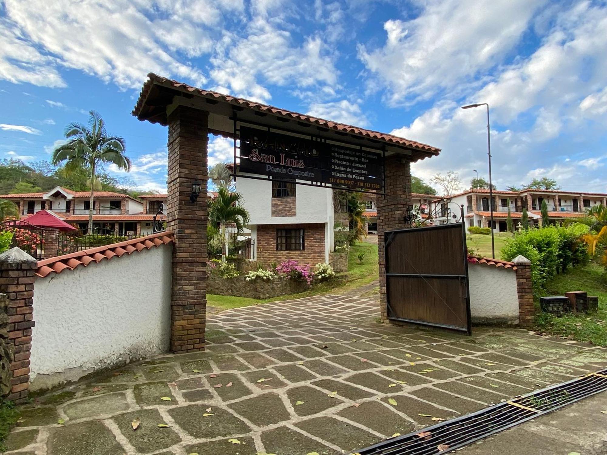 Rancho San Luis, Páramo 외부 사진