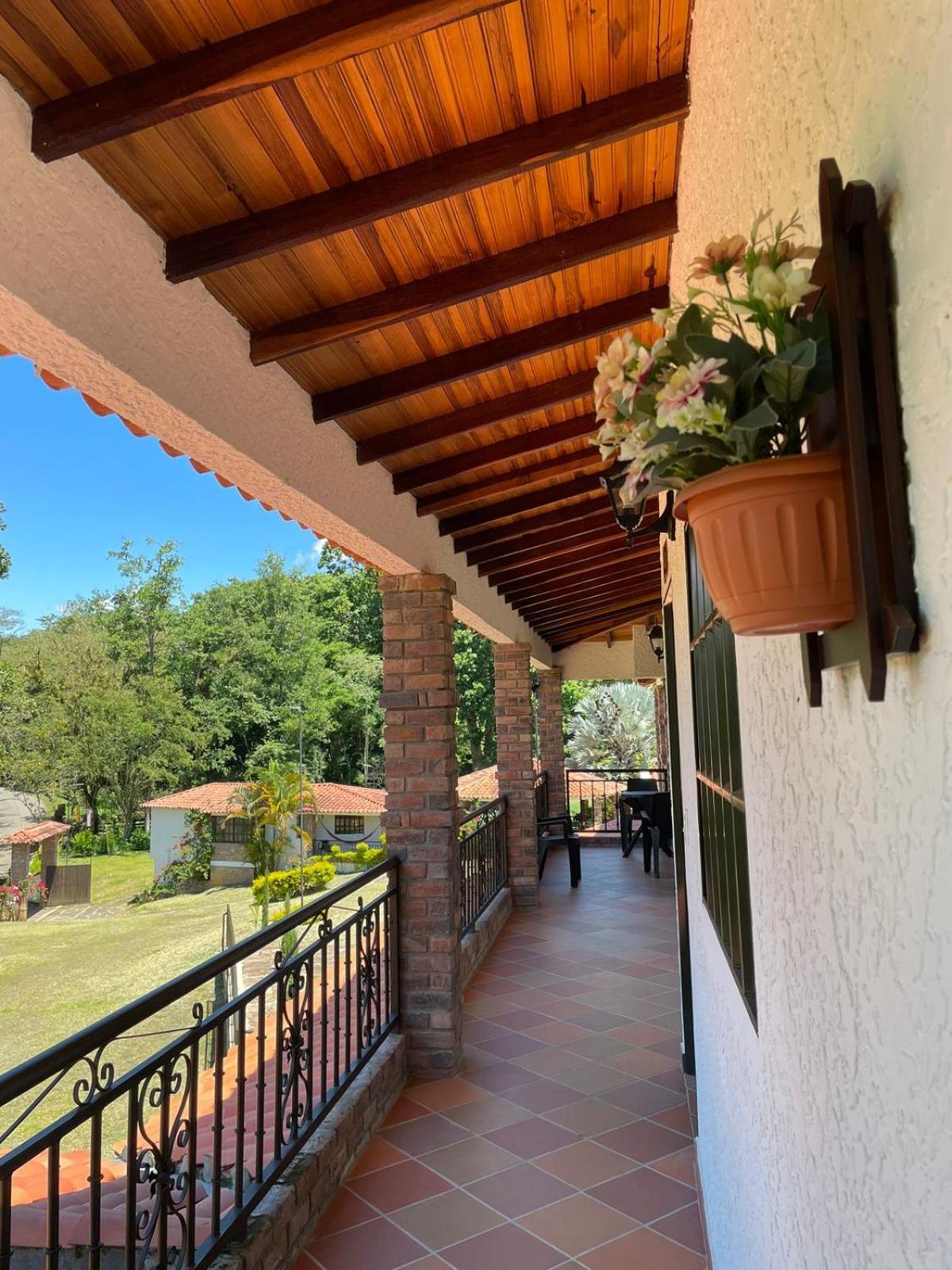 Rancho San Luis, Páramo 외부 사진